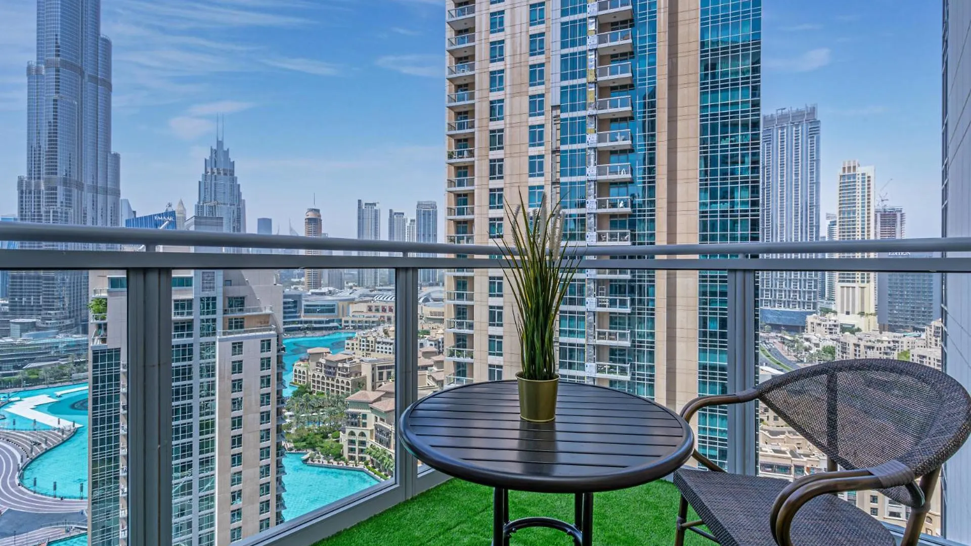 Apartment Savis Homes- Full Burj Khalifa & Fountain View Dubai